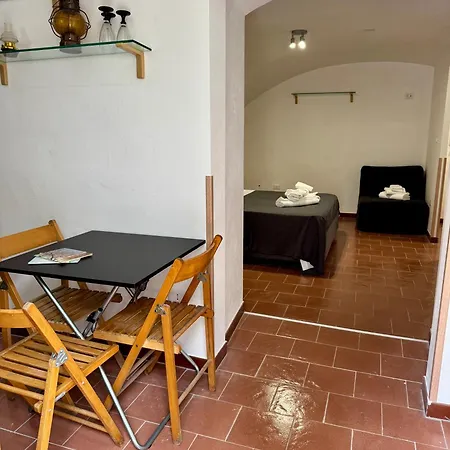 Apartman 49 Bari