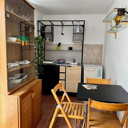 49 Apartment *